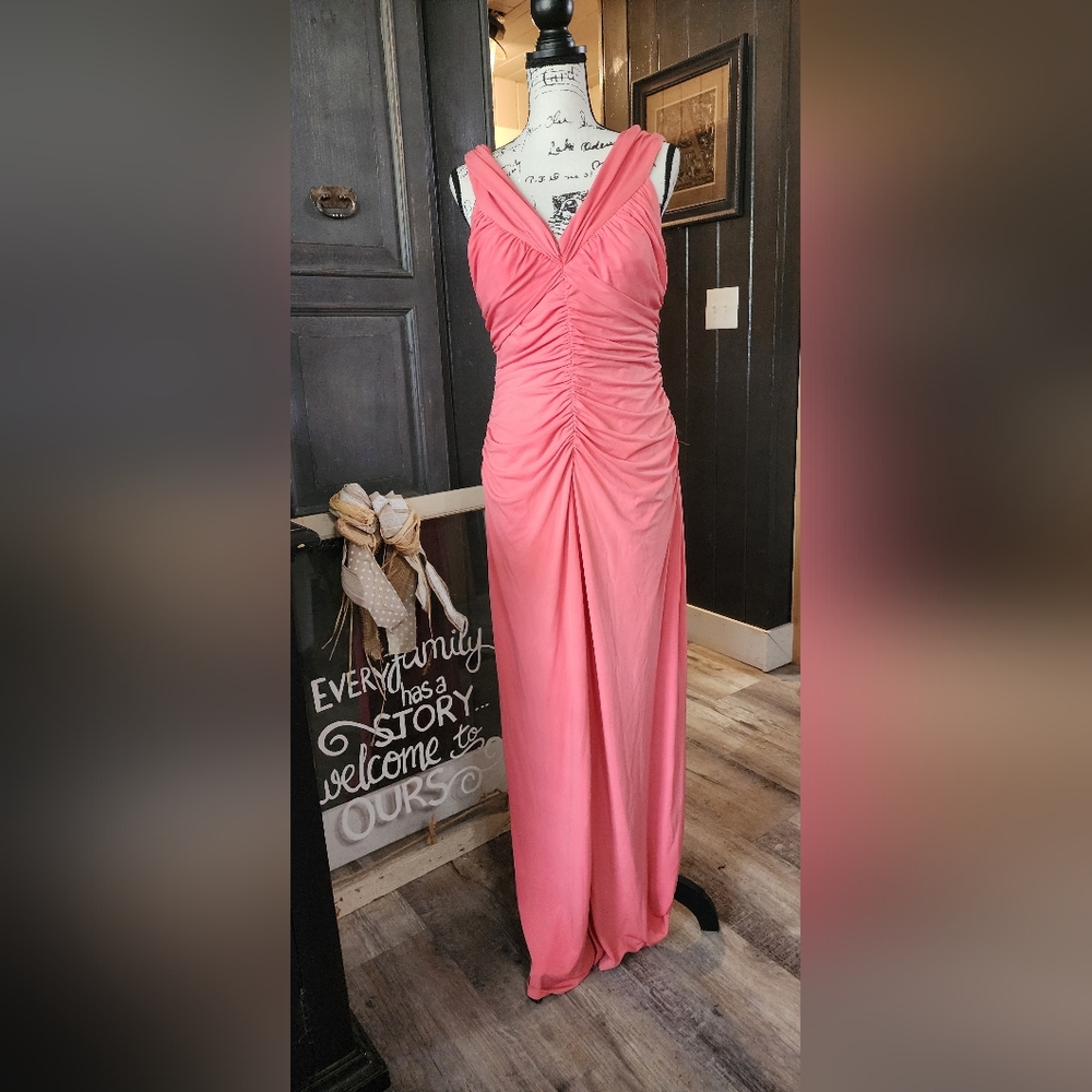 A.B. LAMBDIN Elegant Coral/Pink Ruched Dress